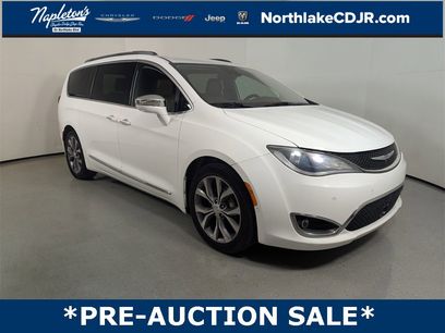 Used 2018 Chrysler Pacifica Limited w/ Advanced Safetytec Group