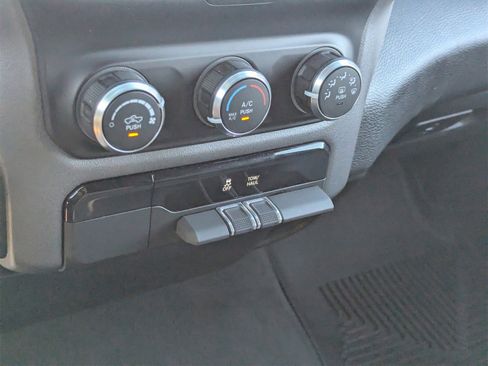 Used 2022 RAM 1500 Big Horn image 22