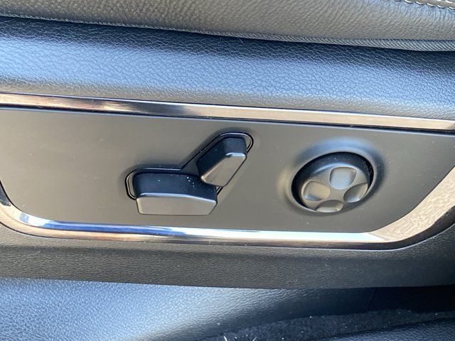 Used 2025 RAM 1500 Limited AWD/4WD image 18