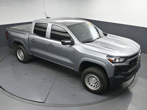 Used 2023 Chevrolet Colorado W/T w/ Safety Package image 31