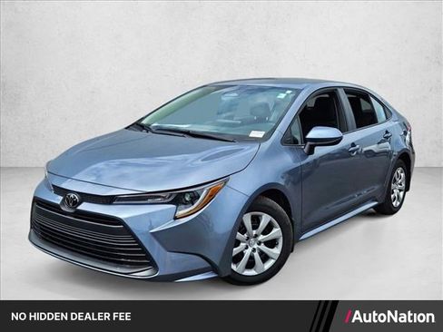 Used 2026 Toyota Corolla LE FWD image 1
