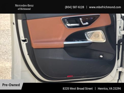 Used 2024 Mercedes-Benz C 300 4MATIC Sedan image 12