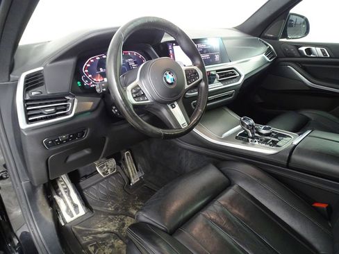 Used 2020 BMW X5 M50i w/ Executive Package image 25