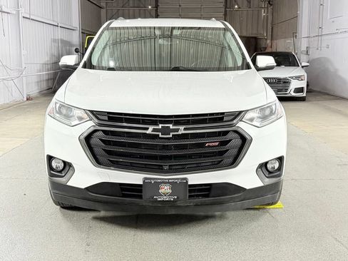 Used 2020 Chevrolet Traverse RS FWD image 2