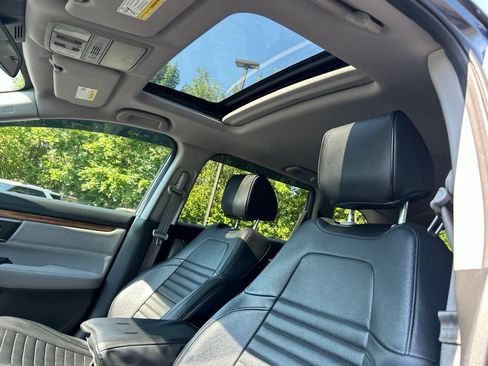 Used 2017 Honda CR-V EX image 14