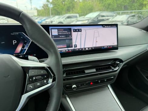 Used 2025 BMW 330i Sedan w/ Premium Package image 26