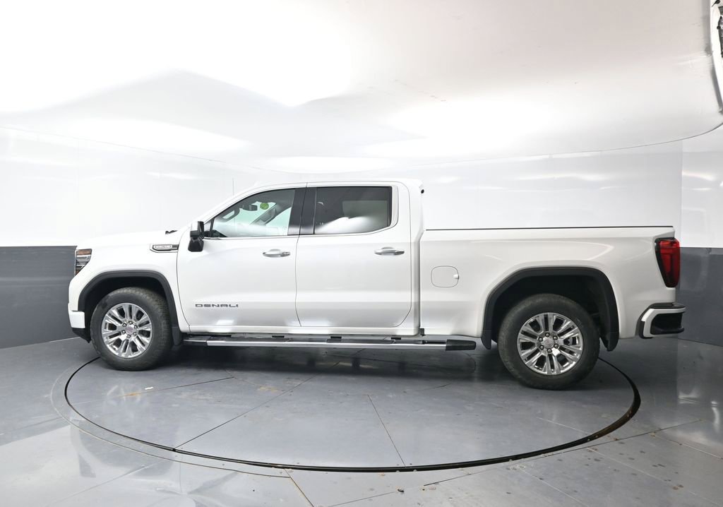 Used 2023 GMC Sierra 1500 Denali AWD/4WD image 11