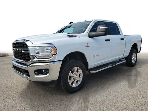 Used 2024 RAM 2500 Big Horn w/ Off Road Package image 2