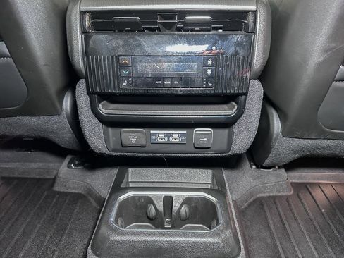 Certified 2024 Jeep Wagoneer Series II w/ Convenience Group I image 29