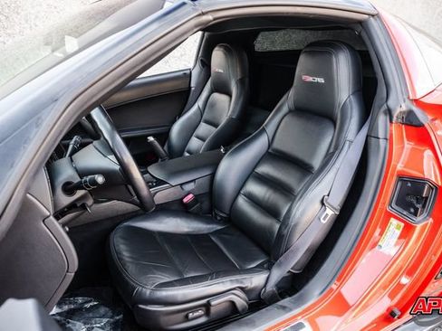 Used 2011 Chevrolet Corvette Z06 w/ Z06 Carbon Fiber Package RWD image 6