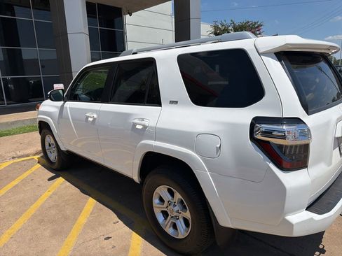 Used 2016 Toyota 4Runner SR5 Premium RWD image 5