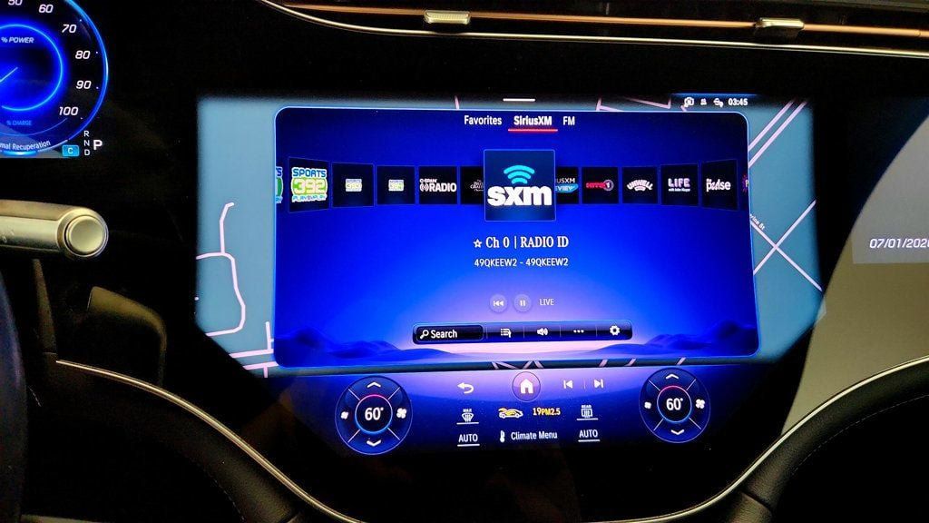 Used 2023 Mercedes-Benz EQS 580 4MATIC SUV image 18