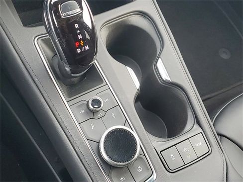 Certified 2023 Cadillac XT4 Premium Luxury w/ Cold Weather Package image 21