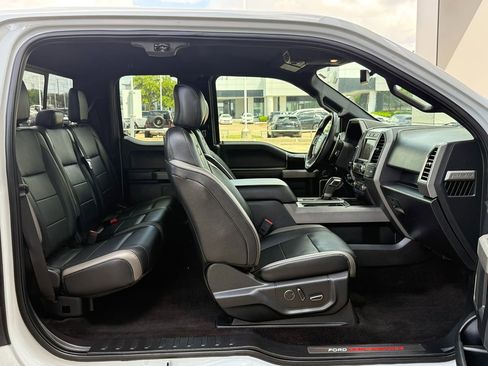 Used 2017 Ford F150 Raptor w/ Equipment Group 802A Luxury image 28