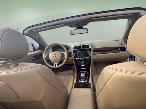 Used 2015 Jaguar XK Convertible RWD image 26