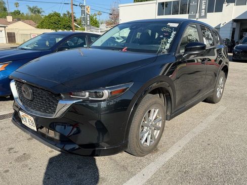 Used 2024 MAZDA CX-5 AWD 2.5 S w/ Select Package image 3