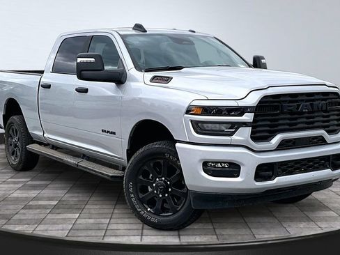 Used 2026 RAM 2500 Big Horn AWD/4WD image 38
