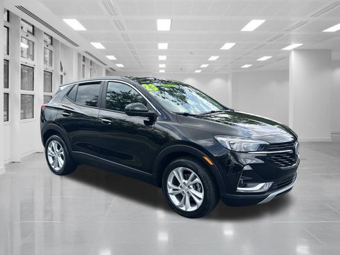 Certified 2023 Buick Encore GX Preferred FWD image 3