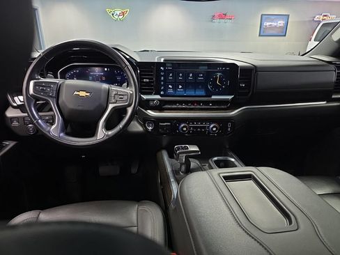 Certified 2022 Chevrolet Silverado 1500 LT w/ All Star Edition Plus AWD/4WD image 15