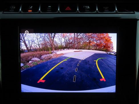 New 2025 Jeep Grand Cherokee Limited w/ Luxury Tech Group II image 8