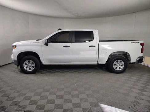 Used 2023 Chevrolet Silverado 1500 W/T w/ Trailering Package image 4