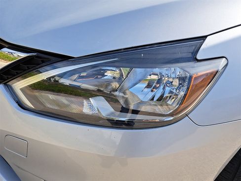 Used 2019 Nissan Sentra SV image 33