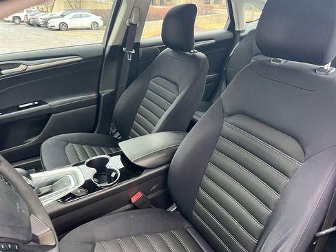 Used 2014 Ford Fusion SE image 40