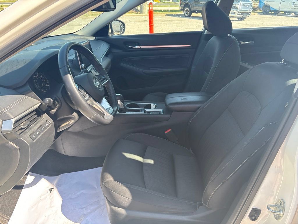 Used 2019 Nissan Altima 2.5 SV AWD/4WD image 32