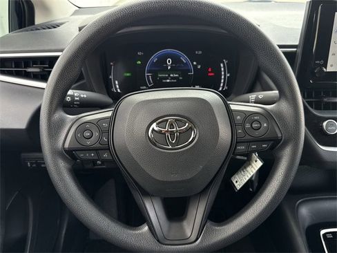 Used 2026 Toyota Corolla LE image 18