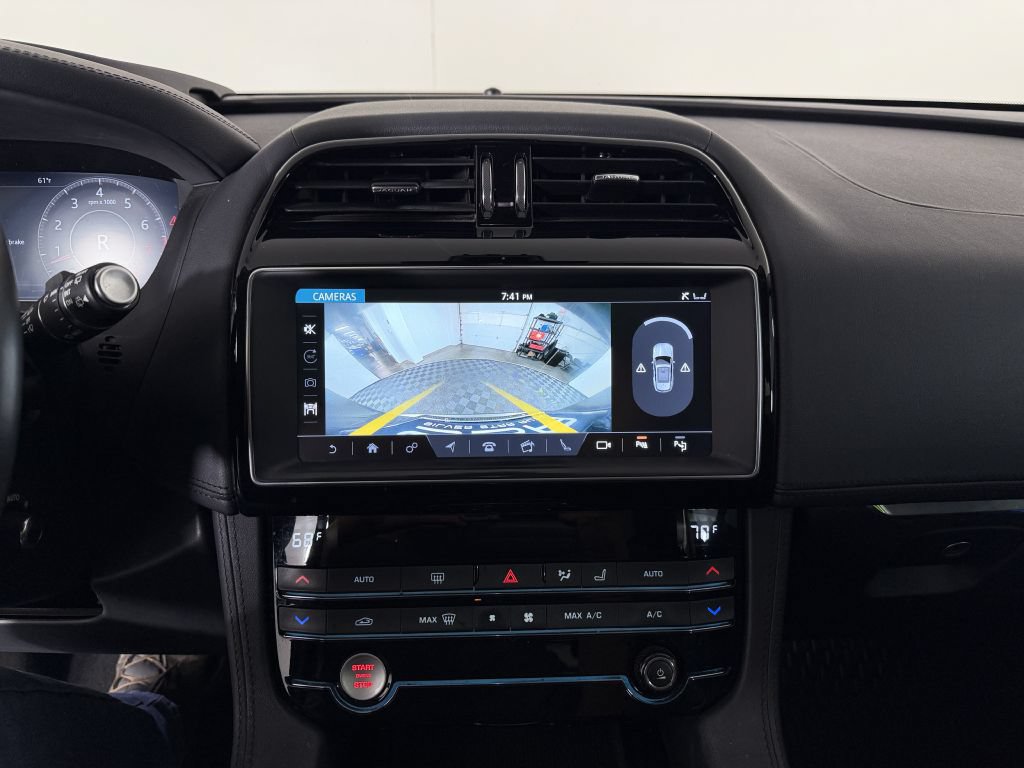 Used 2019 Jaguar F-PACE Portfolio AWD/4WD image 33