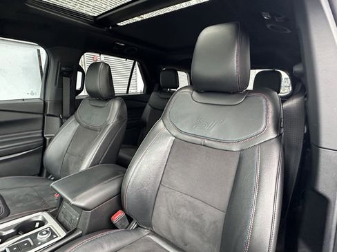Used 2023 Ford Explorer ST w/ Equipment Group 401A image 27