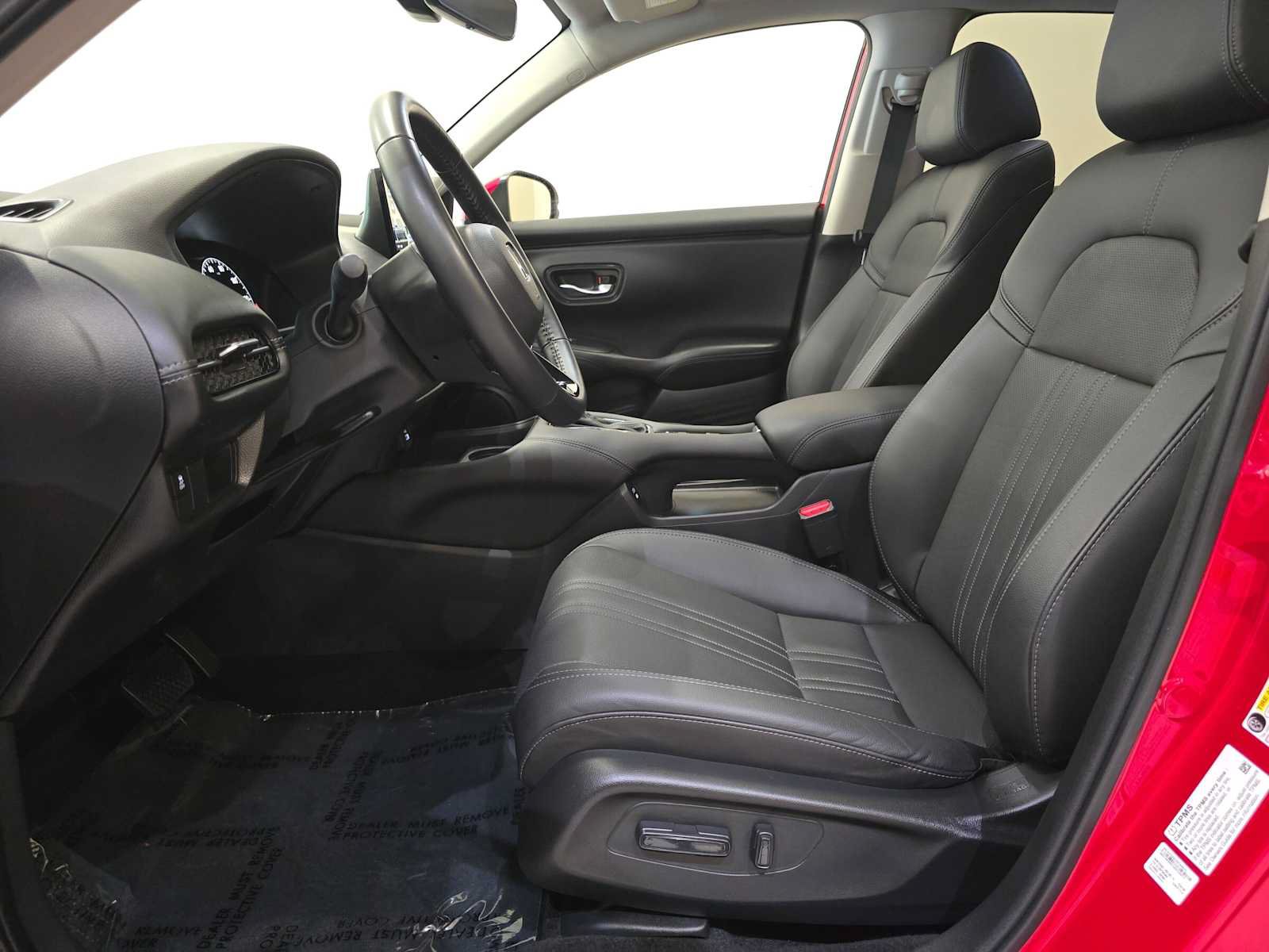 Used 2025 Honda HR-V EX-L image 23