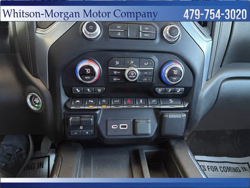Used 2020 GMC Sierra 1500 SLT image 34