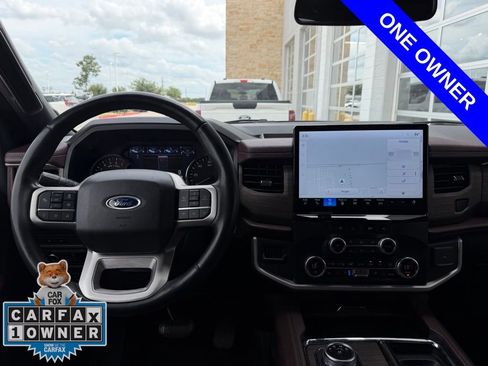Used 2024 Ford Expedition Max Limited AWD/4WD image 7