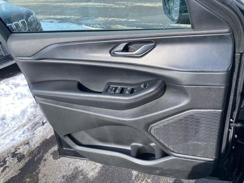 Used 2024 Jeep Grand Cherokee Altitude image 21