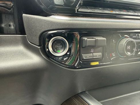 Used 2025 Chevrolet Silverado 1500 RST w/ LPO, Dark Essentials Package image 33