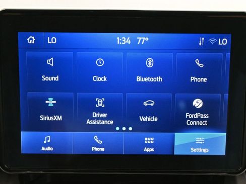 Used 2023 Ford Explorer XLT w/ Equipment Group 202A image 9