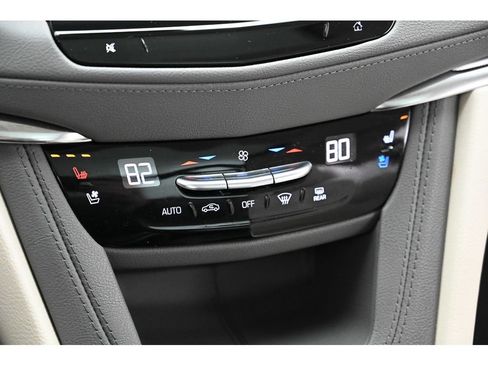 Used 2022 Cadillac XT5 Premium Luxury w/ Technology Package image 48