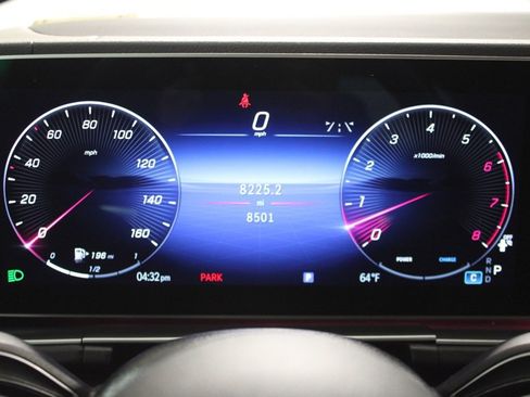 Used 2025 Mercedes-Benz GLS 450 4MATIC image 21