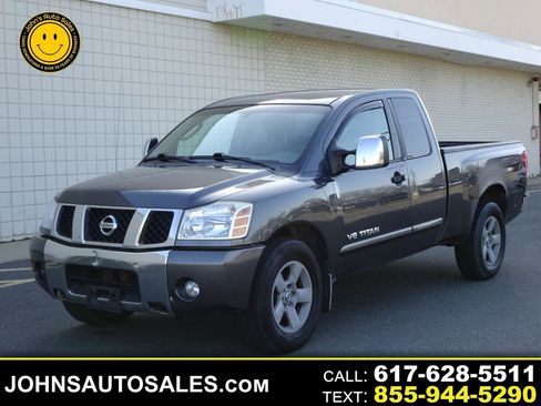 Used 2005 Nissan Titan SE AWD/4WD image 1