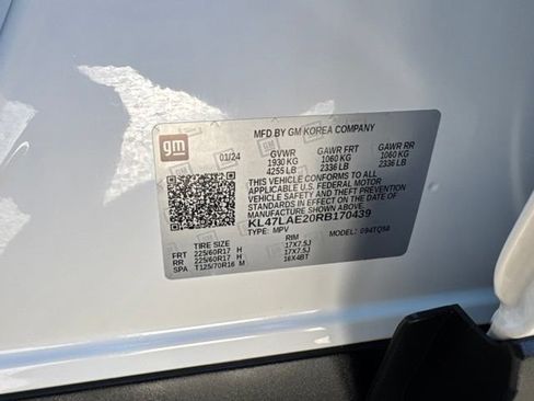 Used 2024 Buick Envista Preferred w/ Convenience I Package FWD image 30