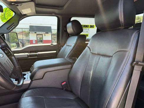 Used 2016 Ford F250 Lariat w/ Lariat Ultimate Package AWD/4WD image 36