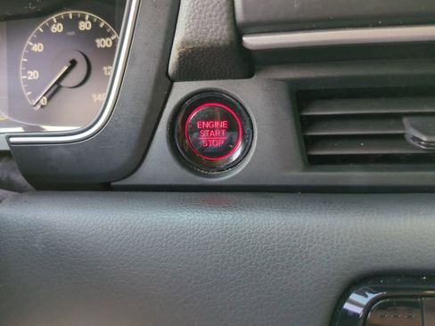 Used 2024 Honda Pilot EX-L image 27