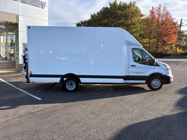 Used 2025 Ford Transit 350 Low Roof DRW AWD w/ Interior Upgrade Package image 2