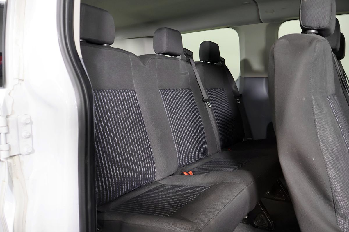 Used 2017 Ford Transit 150 XL RWD image 41