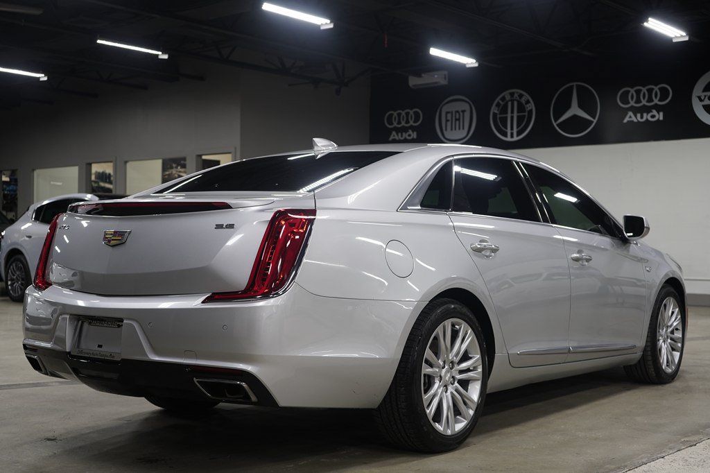 Used 2018 Cadillac XTS Luxury FWD image 5