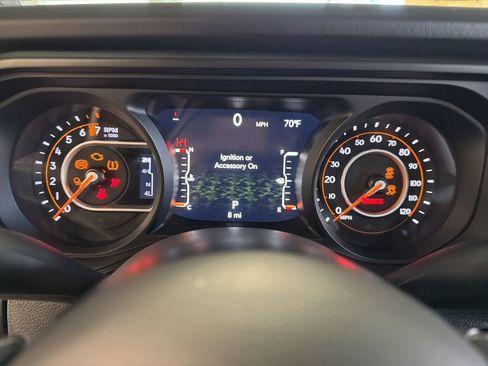 New 2025 Jeep Gladiator Mojave w/ Safety Group image 16