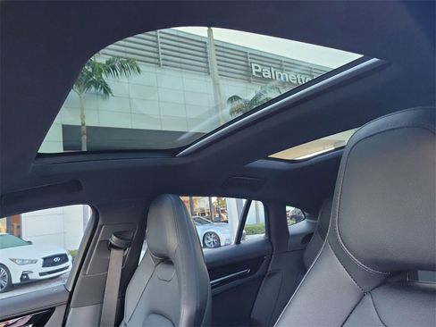 Used 2026 Porsche Panamera image 17