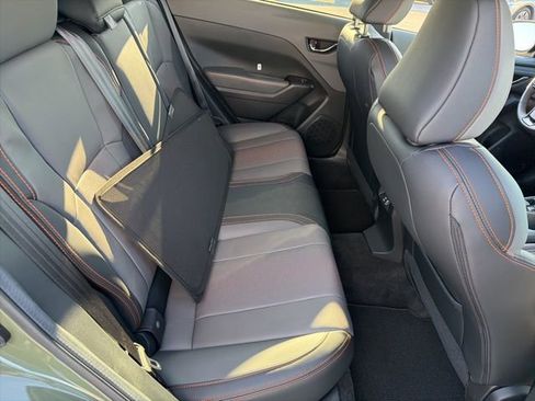 Used 2025 Subaru Crosstrek 2.5i Limited w/ Crosstrek Mirror Package image 15