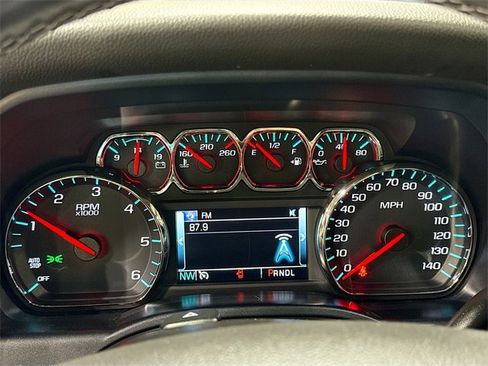 Used 2018 Chevrolet Silverado 1500 LT w/ LT Eassist Package image 14